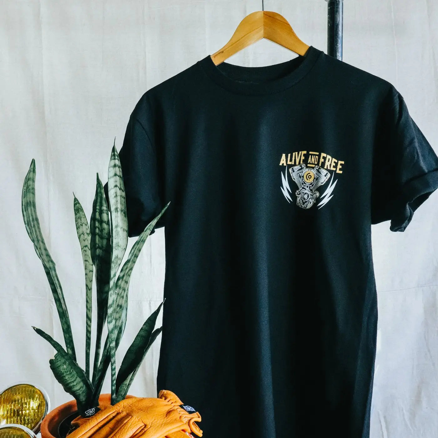 "Basket Case" Tee - Alive & Free Co