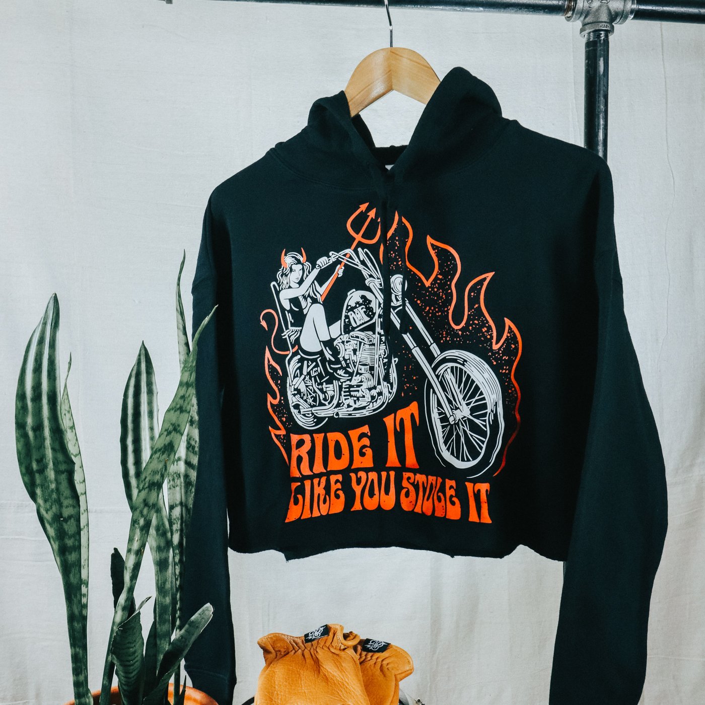 "She Devil" Crop Hoodie